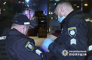 Суд обрав запобіжні заходи підозрюваним у стрілянині в столичному готелі