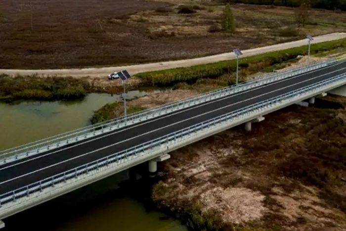 На Київщині відбудовано міст через річку Здвиж, зруйнований на початку війни (фото)